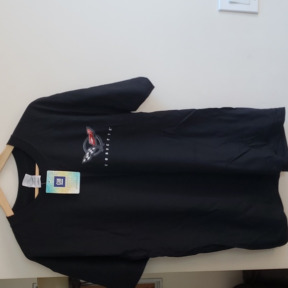 GM officially licensed NWT Corvette T shirt - Picture 1 of 4